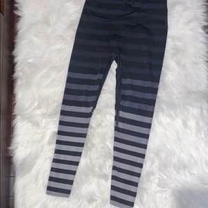K Deer Striped Leggings